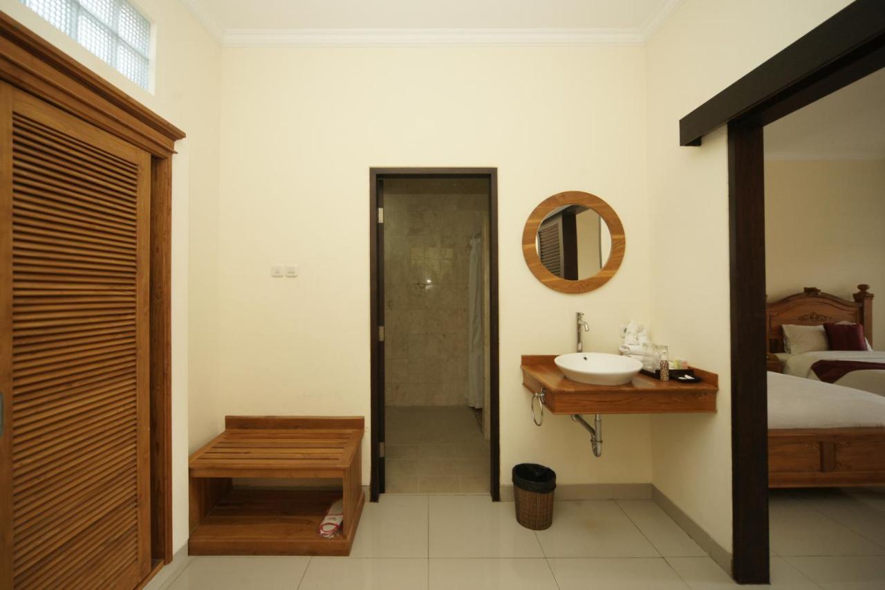 Swastika Bungalows Sanur  Luaran gambar
